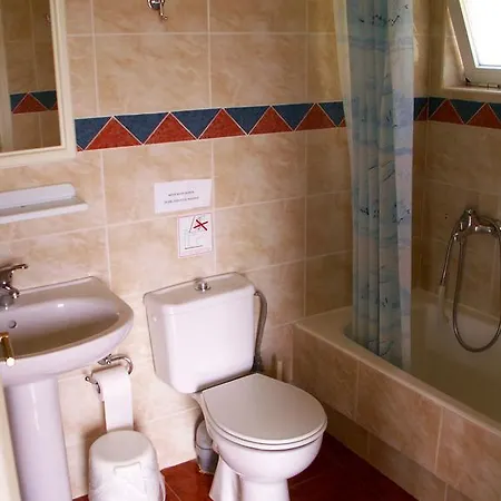 Athena Aparthotel 3*